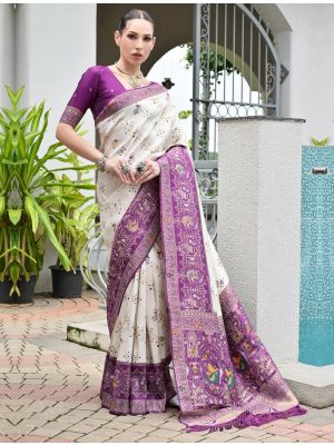 Creamy White Banarasi Silk Traditional Pattern Saree