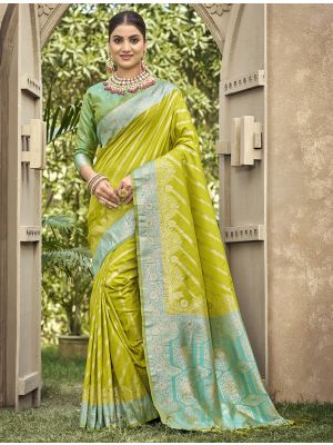 Parrot Green Banarasi Silk Traditional Pattern Saree