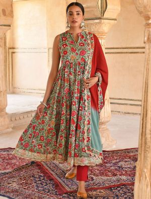 Green Premium Cotton Readymade Palazzo Suit swatch FABSL21392