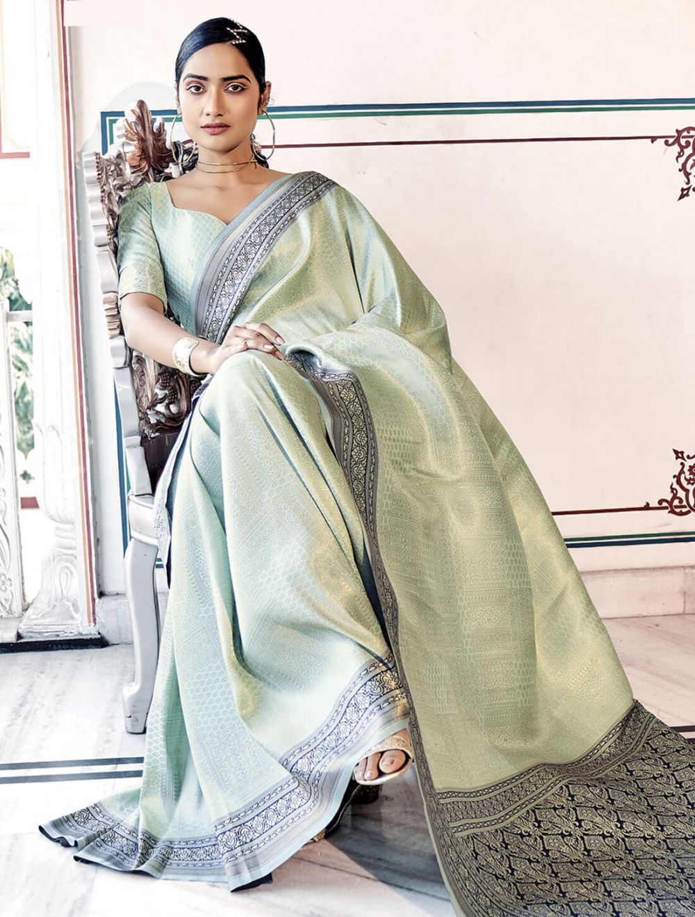 Buy Pista Green Banarasi Silk Saree With Blouse Piece online-Karagiri